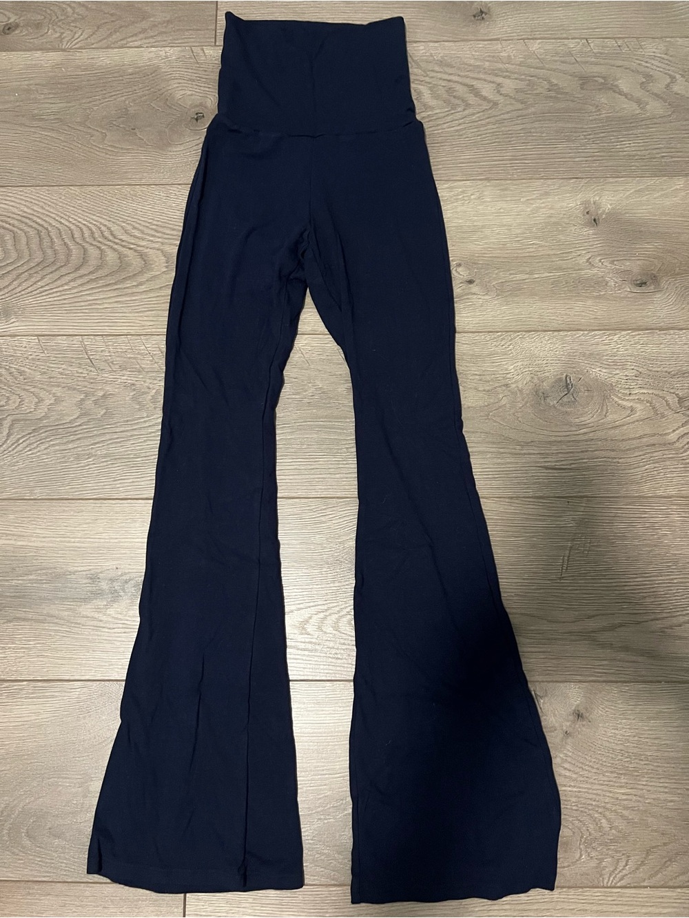 High-Waist Flared Yoga Pants - Dark Blue